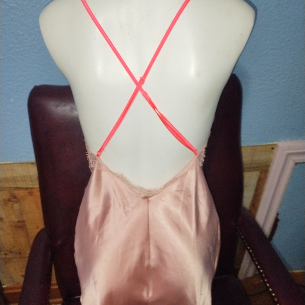 Victoria's Secret Peach Lace Trim Silky Slip - Picture 4 of 5